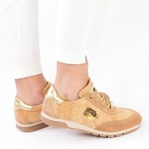 Moda Italia Cork Suede Gold Accent Sneakers Size 8/8.5 Euro 39 New With Tags